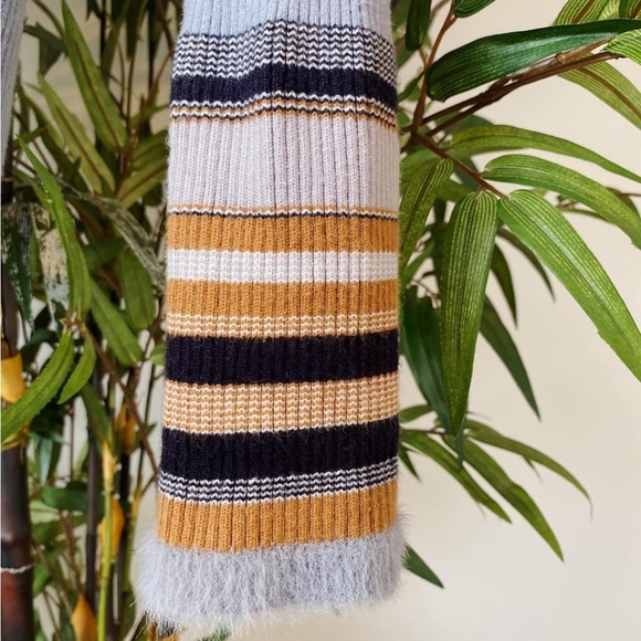 Rare Basquiat Long sleeve Top - Picture 3 of 3